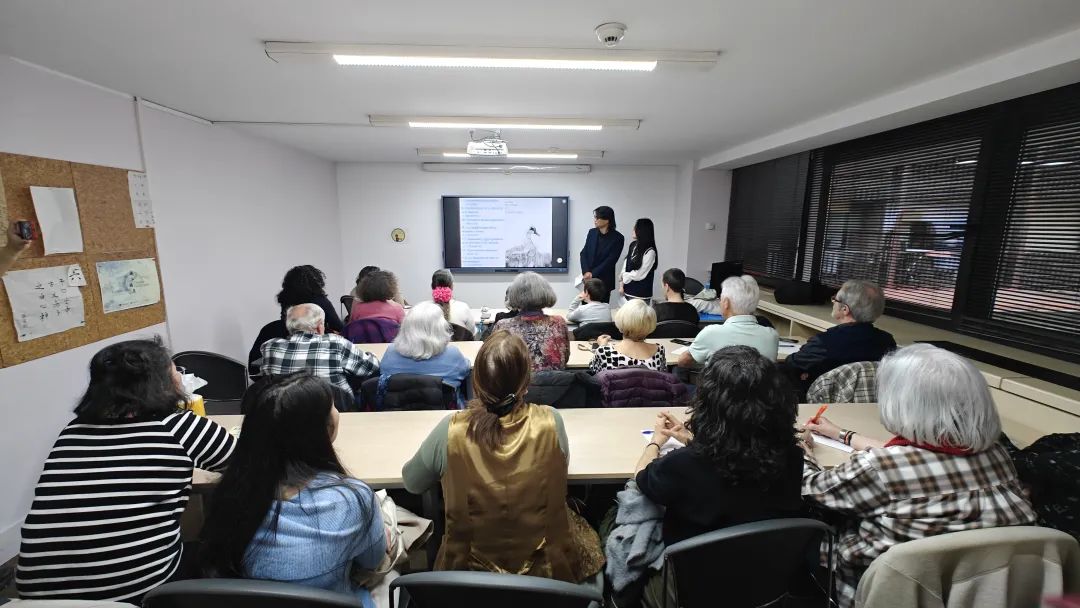 bestc登錄:“繪畫中的童趣思考”點燃都市人的童真夢